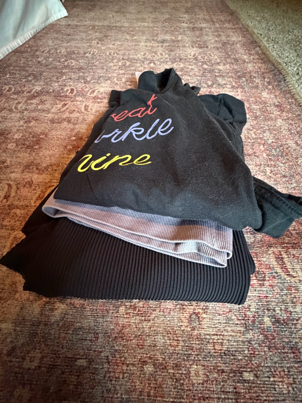 3 piece bundle! Athleta & fabletics size 4/small - Picture 4 of 4